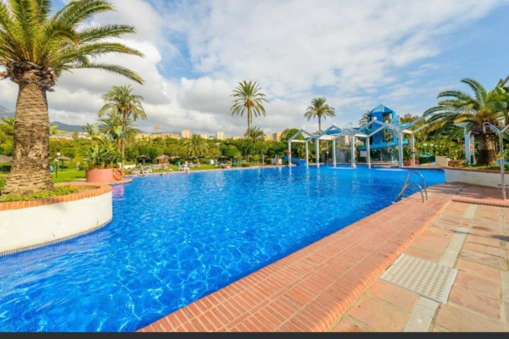 Apartamento 215. Primera Linea De Playa. 贝纳尔马德纳 外观 照片