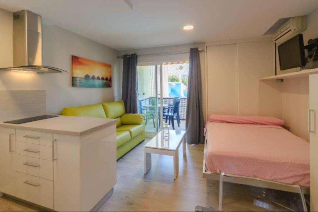 Apartamento 215. Primera Linea De Playa. 贝纳尔马德纳 外观 照片